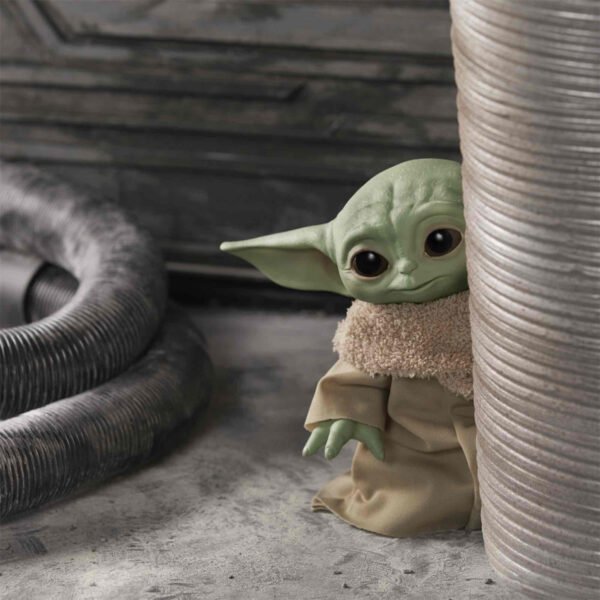 peluche baby yoda mandalorian hasbro