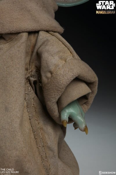 baby yoda the child star wars sideshow mandalorian figura
