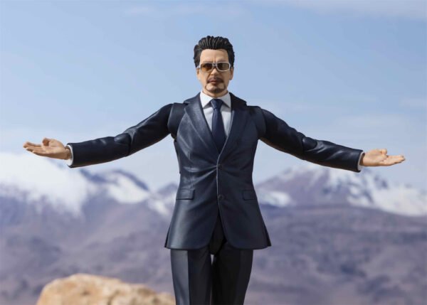 Figura Tony Stark Birth Of Iron Man SH Figuarts Bandai