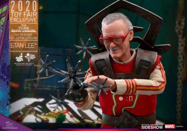 Figura Stan Lee Thor Ragnarok Hot Toys Exclusiva Toy Fair 2020