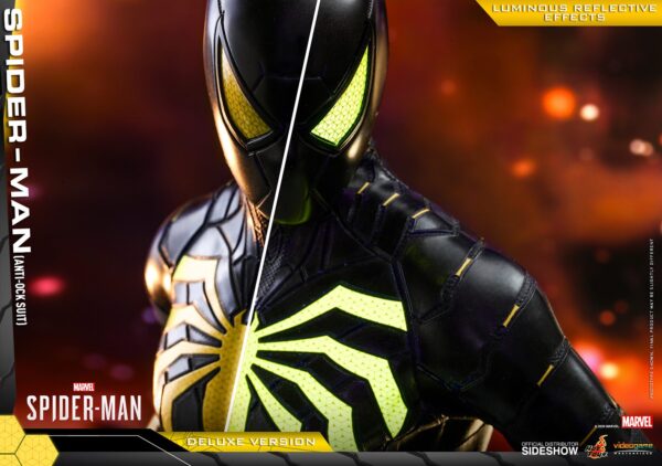 Figura Spiderman Videojuego Anti-Ock Suit Deluxe Hot Toys