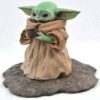 Estatua Baby Yoda Con Sopa Escala 1/2 Star Wars Gentle Giant