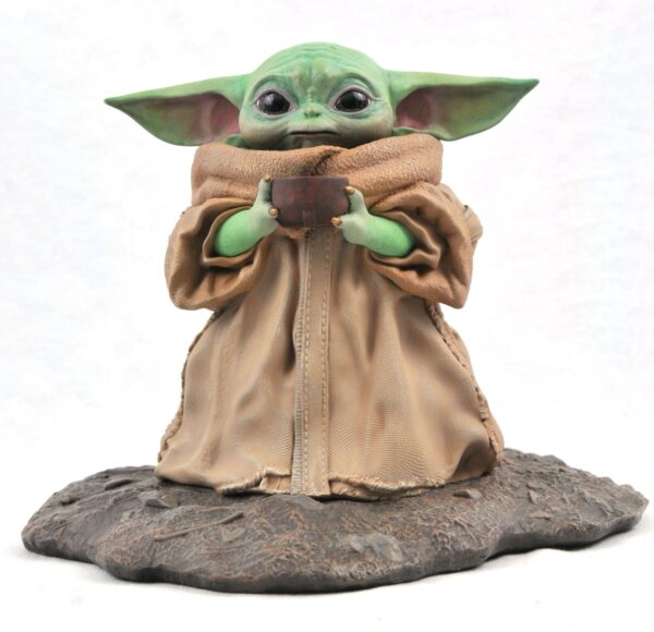 Estatua Baby Yoda Con Sopa Escala 1/2 Star Wars Gentle Giant