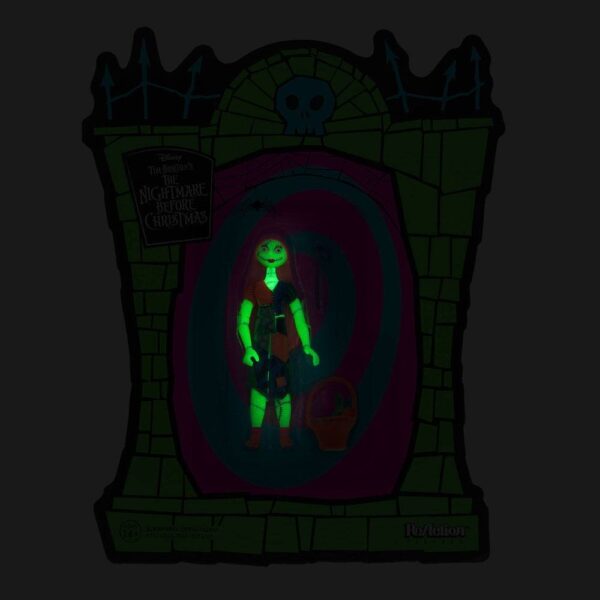 Figura Sally Pesadilla Antes De Navidad Brilla En La Oscuridad ReAction Super7