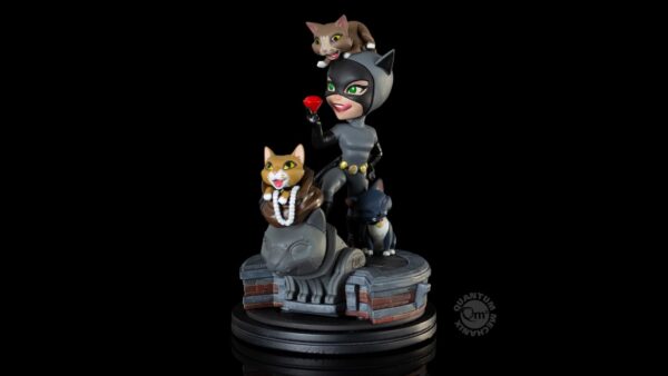 Figura Catwoman Batman The Animated Series Quantum Mechanix Q-Fig