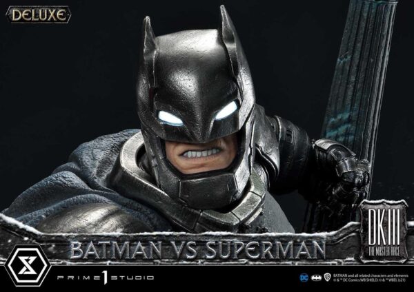 Estatua Batman vs Superman The Dark Knight Master Race Deluxe Bonus Version Escala 1:3 Prime1 Studio