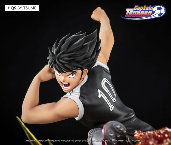 Estatua Kojiro Hyuga Tiger Shot Mark Lenders Captain Tsubasa Campeones 1/6 Tsume