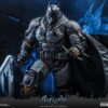 Figura Batman Arkham Origins XE Suit Hot Toys Escala 1:6