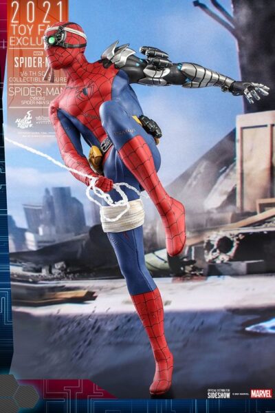 Figura Cyborg Spiderman Suit Videojuego Toy Fair Exclusive 2021 Hot Toys
