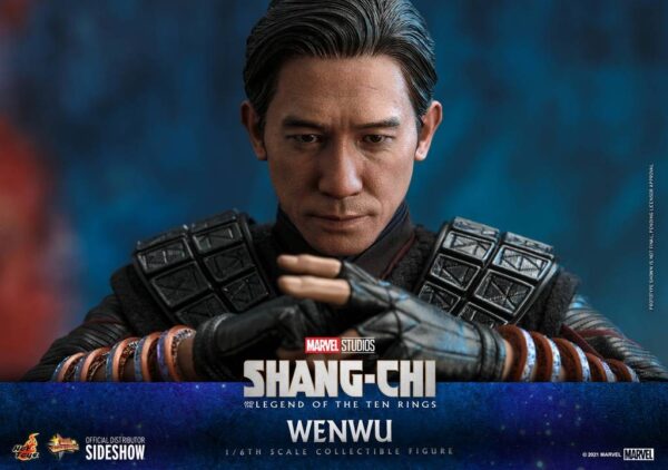 Figura Wenwu Shang Chi y la leyenda de los Diez Anillos Hot Toys Escala 1/6