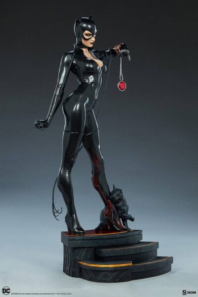 Estatua Catwoman Premium Format Sideshow
