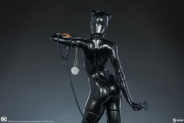 Estatua Catwoman Premium Format Sideshow