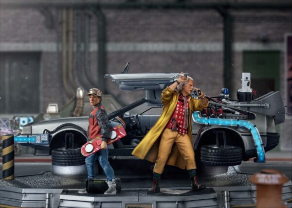 Estatua Regreso al Futuro 2 Set Completo DeLorean Deluxe Version Escala 1:10