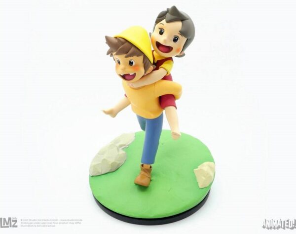 Estatua Heidi y Pedro Animated