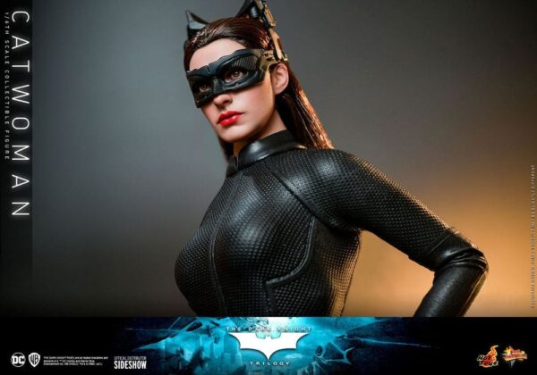 Figura Catwoman The Dark Knight Trilogy Escala 1/6 Hot Toys