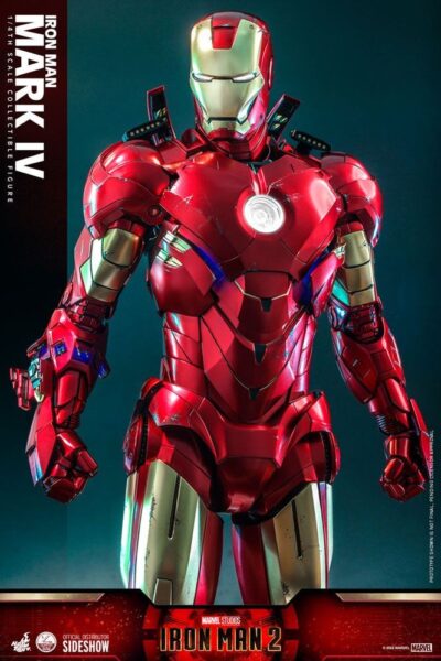 Figura Iron Man 2 Mark IV Escala 1/4 con Suit Up Gantry Hot Toys