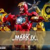 Figura Iron Man 2 Mark IV Escala 1/4 con Suit Up Gantry Hot Toys