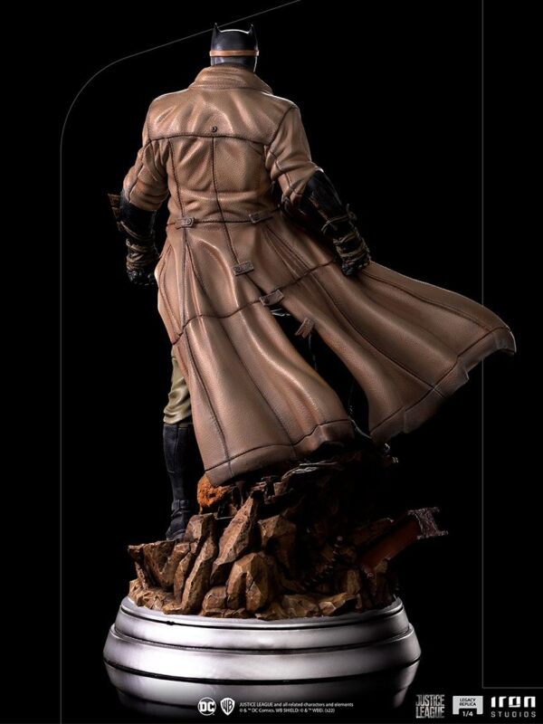 Estatua Batman Knightmare Zack Snyder Justice League Escala 1/4 Legacy Replica Iron Studios