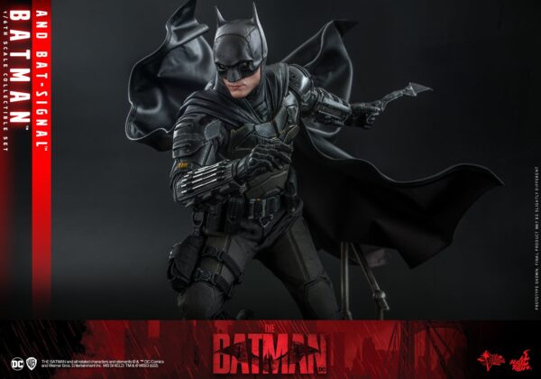 Figura The Batman y Batseñal Hot Toys Escala 1:6