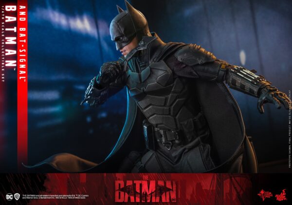 Figura The Batman y Batseñal Hot Toys Escala 1:6