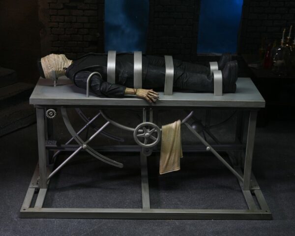 Pack de Accesorios Frankenstein Ultimate Universal Monsters NECA