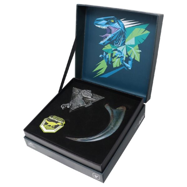 Jurassic World: Raptor Training Commendation Limited Edition Set