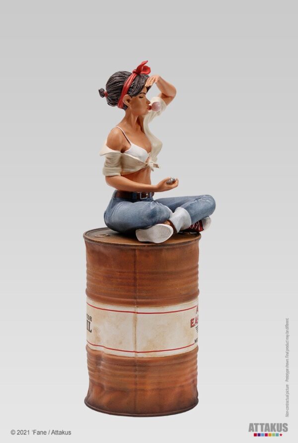 Estatua Lillie Aero Eastern by Fane Pin-Up Attakus