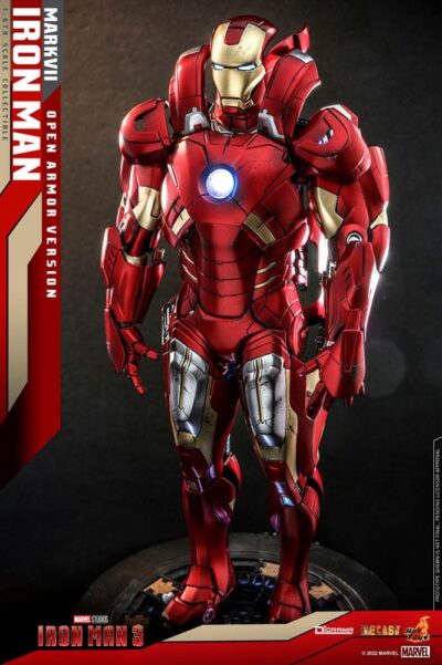 Diorama Iron Man Mark VII (Open Armor Version) Hot Toys