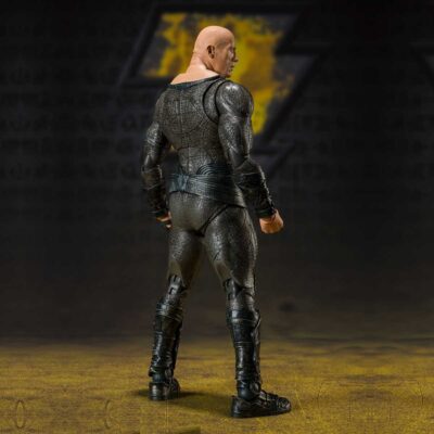 Figura Black Adam S.H. Figuarts