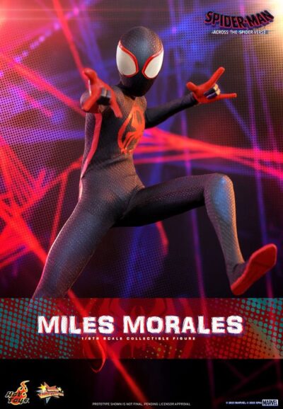 Figura Miles Morales Spider-Man: Cruzando el Multiverso Escala 1/6 Hot Toys