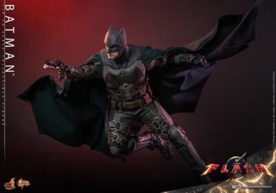 Figura Batman The Flash Hot Toys Escala 1:6