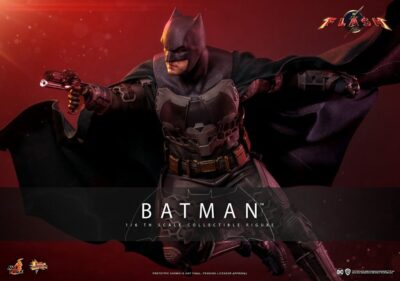 Figura Batman The Flash Hot Toys Escala 1:6