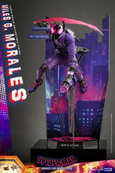 Figura Miles G. Morales Spider-Man: Cruzando el Multiverso Escala 1/6 Hot Toys