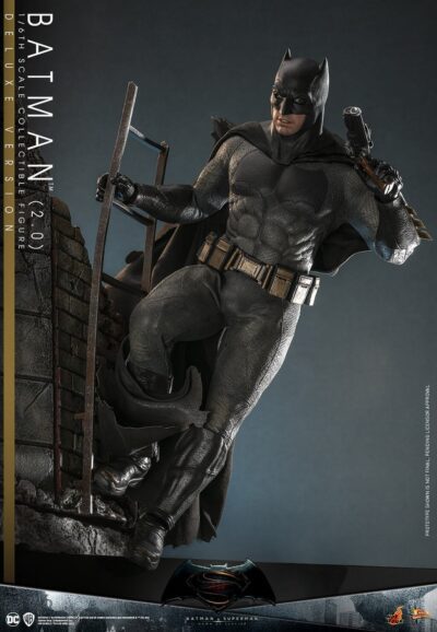 Figura Batman 2.0 Deluxe Version Batman V Superman Dawn of Justice Hot Toys Escala 1:6