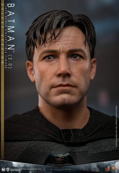 Figura Batman 2.0 Deluxe Version Batman V Superman Dawn of Justice Hot Toys Escala 1:6