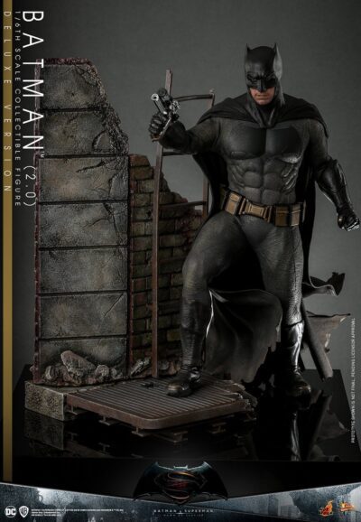 Figura Batman 2.0 Deluxe Version Batman V Superman Dawn of Justice Hot Toys Escala 1:6