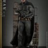 Figura Batman 2.0 Deluxe Version Batman V Superman Dawn of Justice Hot Toys Escala 1:6