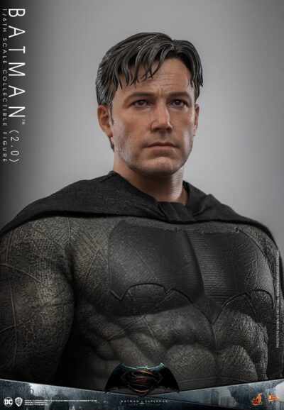 Figura Batman 2.0 Batman V Superman Dawn of Justice Hot Toys Escala 1:6