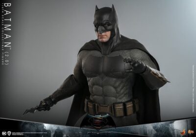 Figura Batman 2.0 Batman V Superman Dawn of Justice Hot Toys Escala 1:6