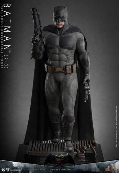 Figura Batman 2.0 Batman V Superman Dawn of Justice Hot Toys Escala 1:6
