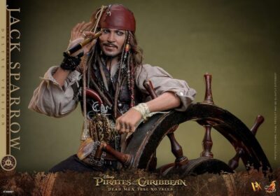 Figura Jack Sparrow Deluxe Piratas del Caribe: La Venganza de Salazar Escala 1/6 DX38 Hot Toys