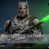Figura Armored Batman 2.0 Batman V Superman Dawn of Justice Hot Toys Escala 1:6