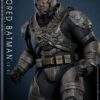 Figura Armored Batman 2.0 Batman V Superman Dawn of Justice Hot Toys Escala 1:6