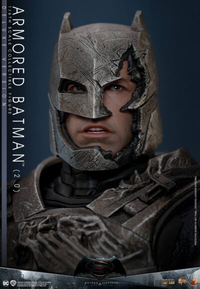 Figura Armored Batman 2.0 Batman V Superman Dawn of Justice Hot Toys Escala 1:6