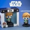 Minifigura Cosbi Luke Skywalker Grogu Star Wars The Mandalorian Hot Toys