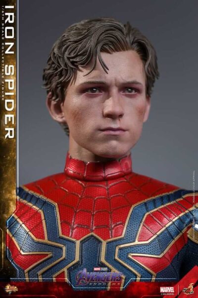 Figura Iron Spider Avengers Endgame Escala 1/6 Hot Toys