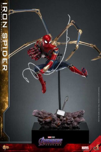 Figura Iron Spider Avengers Endgame Escala 1/6 Hot Toys