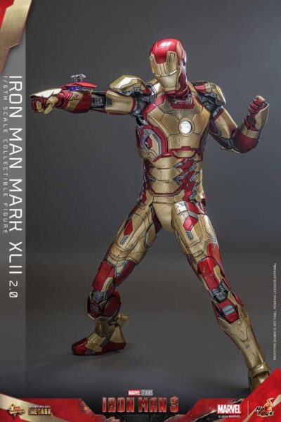 Figura Iron Man 3 Mark XLII 2.0 Escala 1/6 Hot Toys