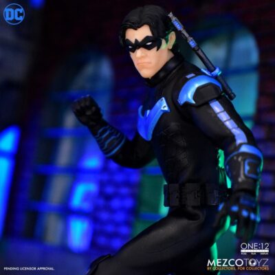 Figura Nightwing DC Comics One:12 Collective Escala 1/12 17 cm - Mezco Toyz