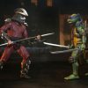 Tortugas Ninja (1990 Movie) Figura Roof Top Battle Shredder vs Leo 18 cm